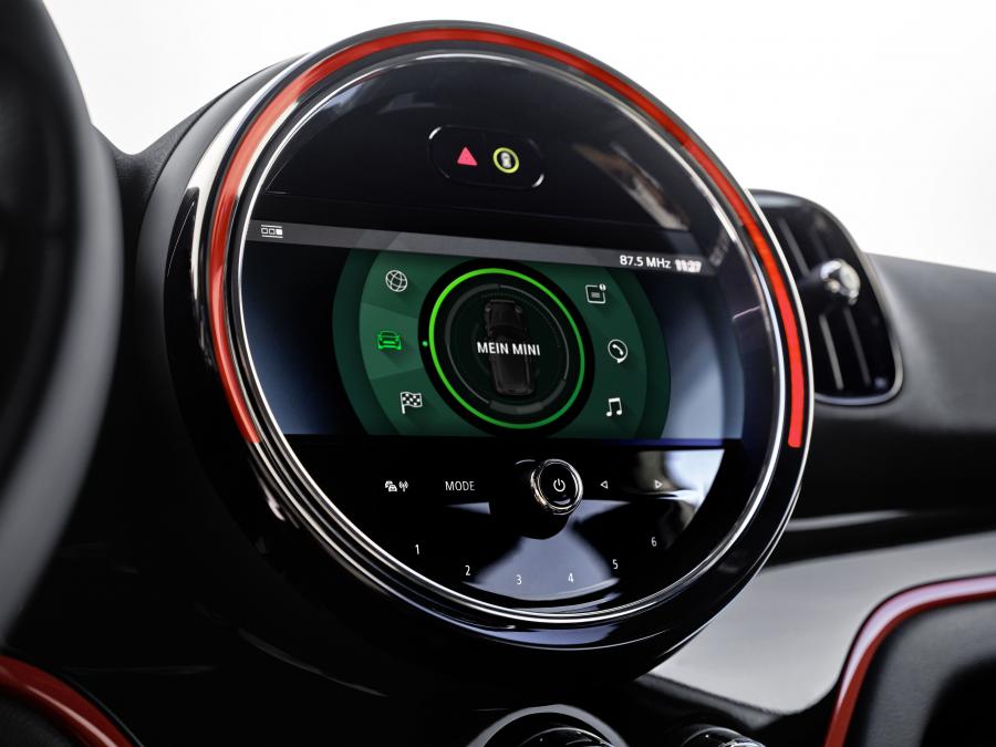 Панель приборов Mini John Cooper Works Countryman (F60) 2020 года  (WW) (фото 12 из 211)